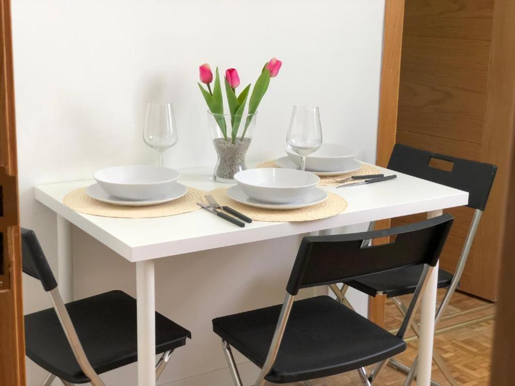 Apartamentos Travelstep La Latina Madrid Exterior photo